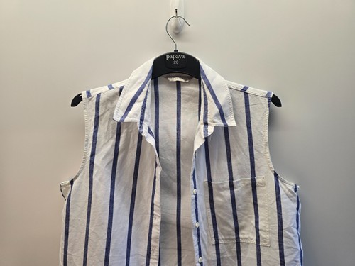 M&S Sleeveless Shirt Womens Size 14 White Blue Striped Linen Cotton Blend Cummer - Picture 2 of 9