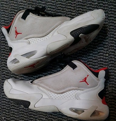 Jordan Max Aura  UK 4 EUR 36.5 White University Red DQ8404 160