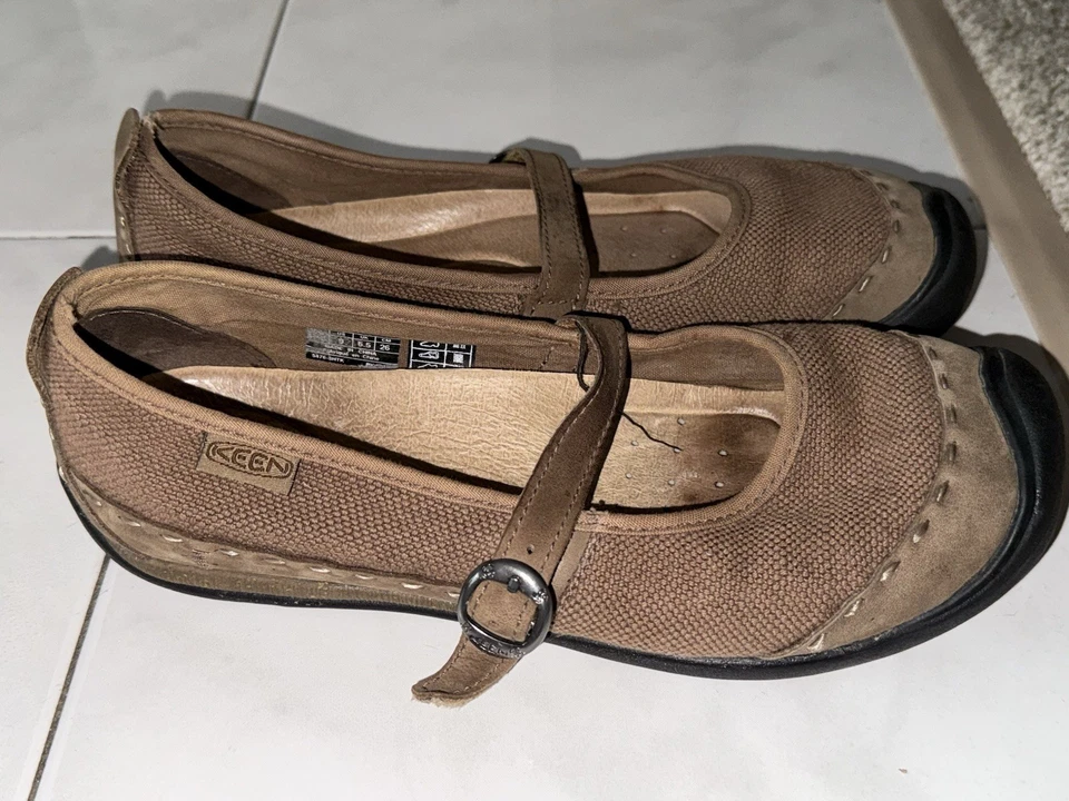 Keen Women's Toyah MJ Mary Jane Shoes Size 9 Brown Hiking Walking Comfort - Image 4 of 4