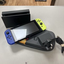 Nintendo Switch Console with Joy-Con Controllers,dock, Charger And Case