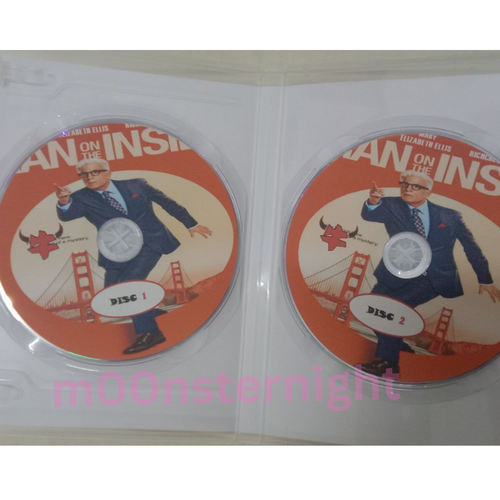 A Man on the Inside (2024) TV Serie Englisch FULL HD DVD High Quality Audio - Bild 13 von 15