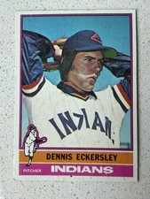 1976 Topps Baseball Cards 11