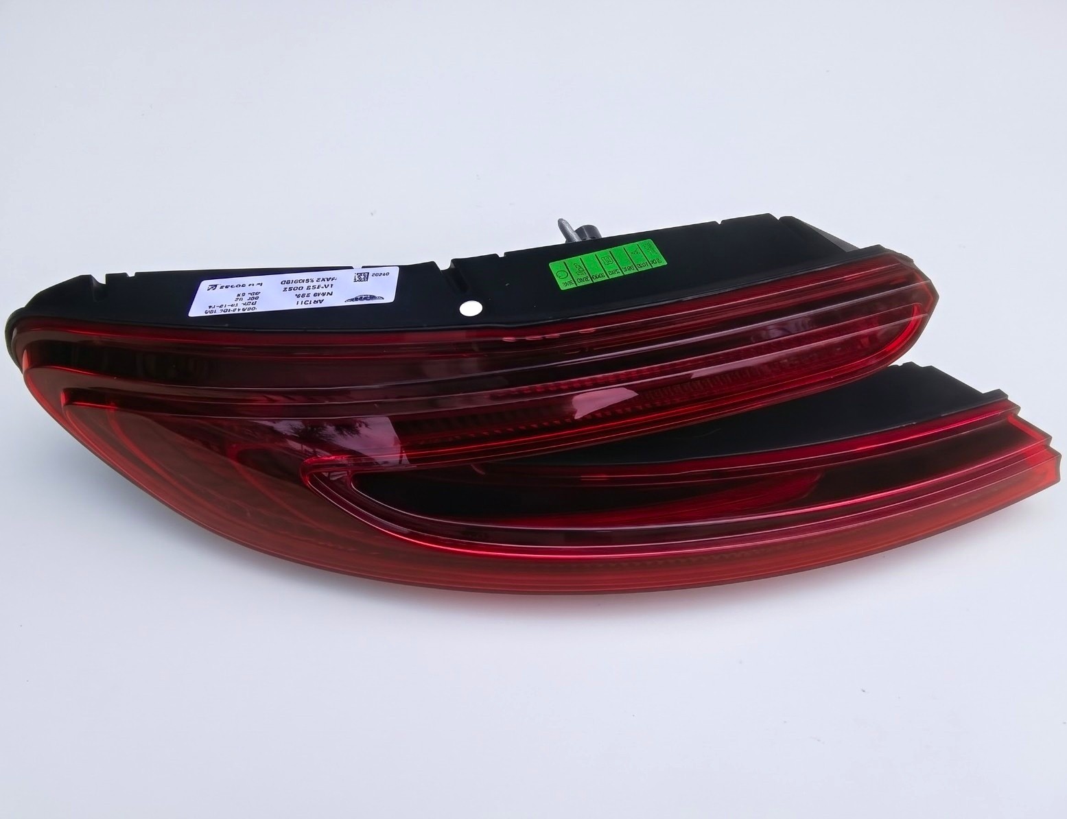 Aston Martin DB11 Rear Left Tail lights Set P/N HY5313405BD