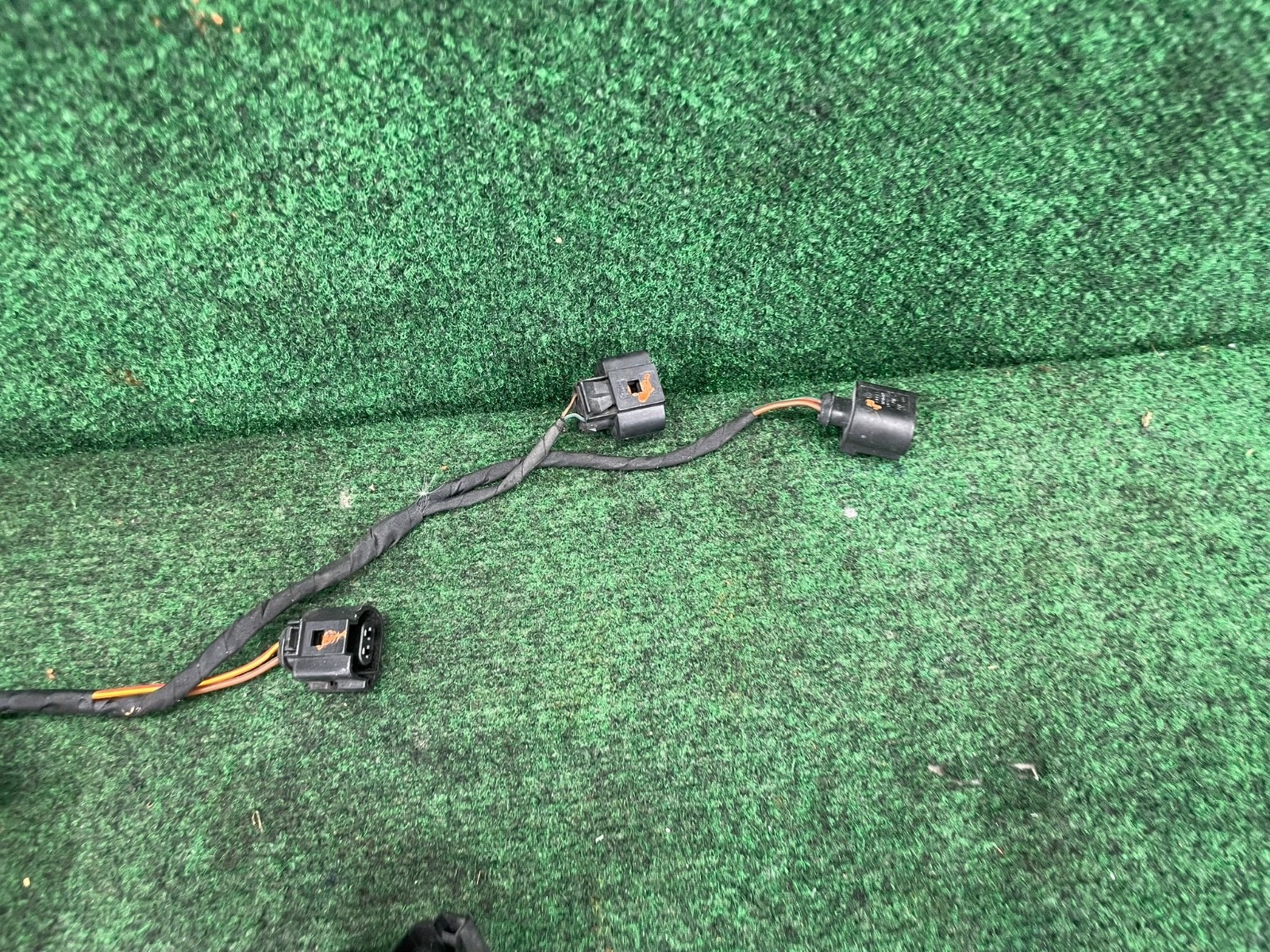 2007-2011 Bentley Continental GTC Front Right Engine Motor Wiring Harness OEM