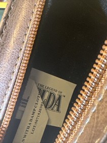 Zelda A Link Between Worlds 3DS XL CONSOLE AND BOX BUNDLE ADULT OWNED