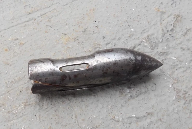 Antique Singer Simanco 54504 Treadle Sewing Machine Shuttle - Image 4 of 4