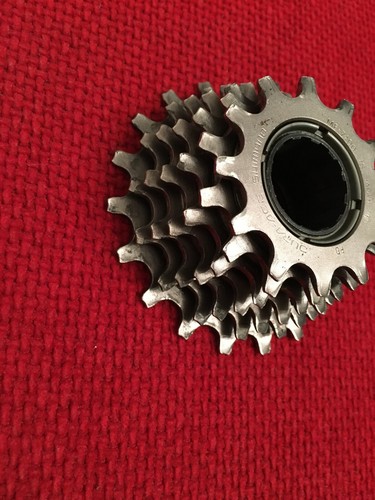 Vintage Cassette Shimano Dura-Ace 7400 Freewheel MF-7400 7-Speed 12-19T(track)UG - Picture 3 of 5