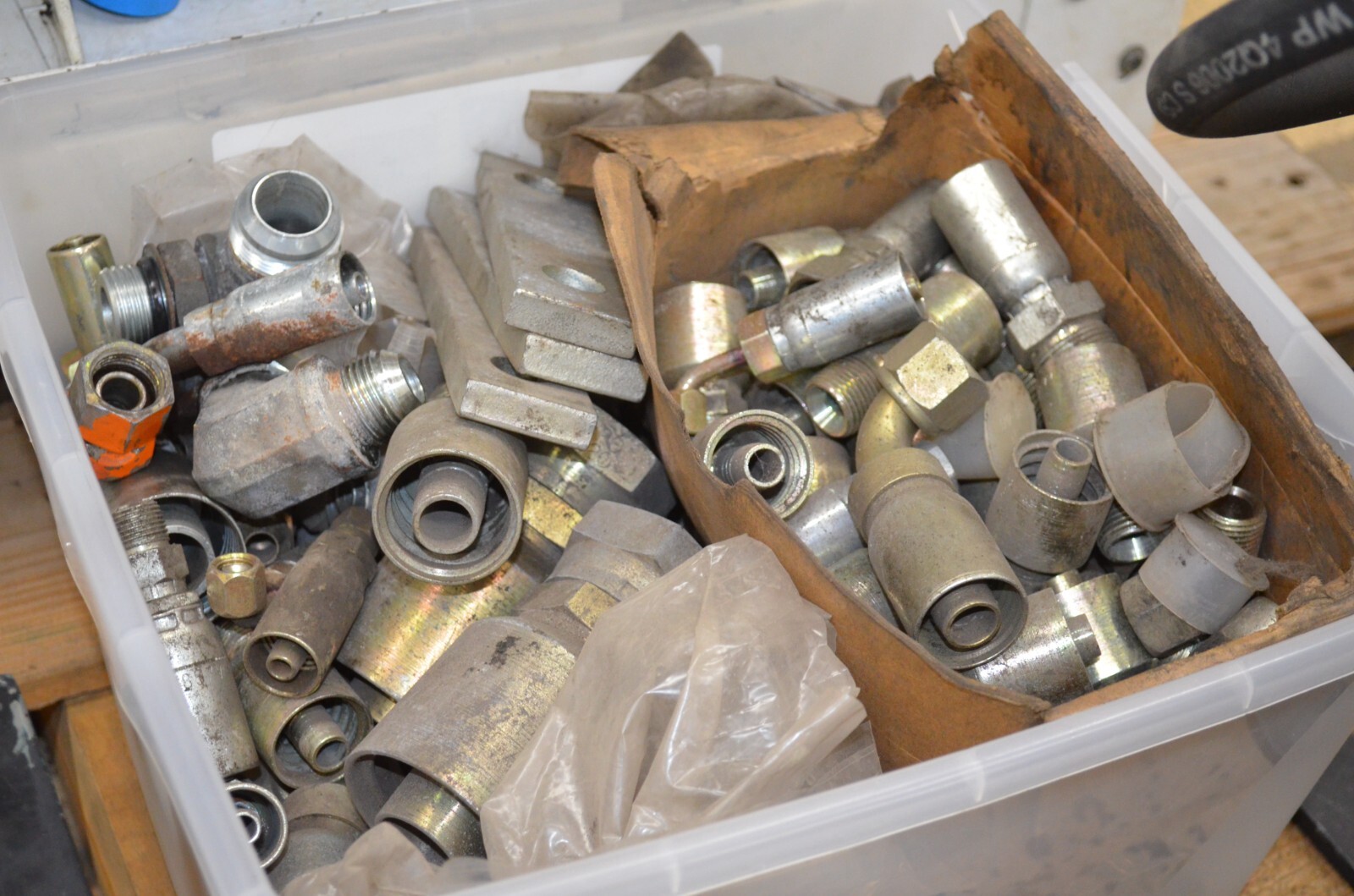 Weatherhead T400 CollOCrimp I Hydraulic Hose Crimper w/Dies & Lots