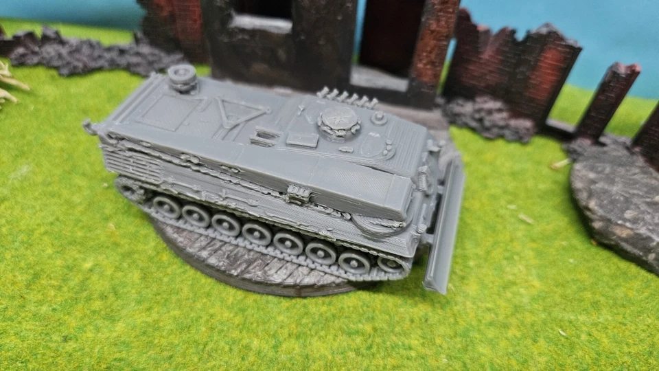 Veicolo Corazzato Recupero 2 " BPz-2 " Tedesco Arv Come Modello Kit Scala: 1:87 - Immagine 2 di 4