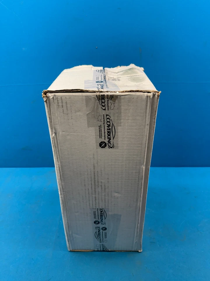 Cubierta de coche personalizada roja a prueba de tormentas Coverking CVC2SP94 para 13-20 Alfa Romeo 4C Foto 2 de 4