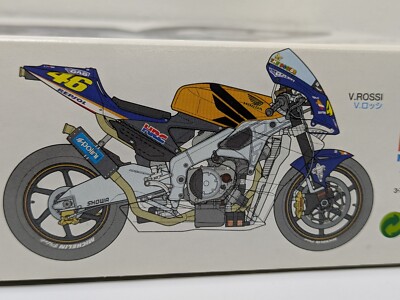 TAMIYA Repsol Honda RC211V 2002 Champion 1/12 Scale Plastic model