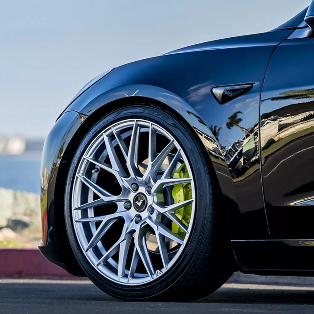 Audi A4 Equipped With Vorsteiner V-FF 107 Wheels!