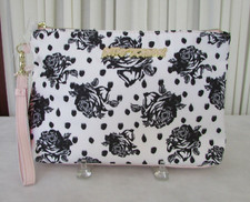 Betsey Johnson Cosmetic Wristlet Black Roses Hearts Make-up Bag XL Pouch NWT