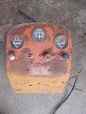 Case VAC tractor ORIGINAL dash panel w/ gauges & battery tray & starter button