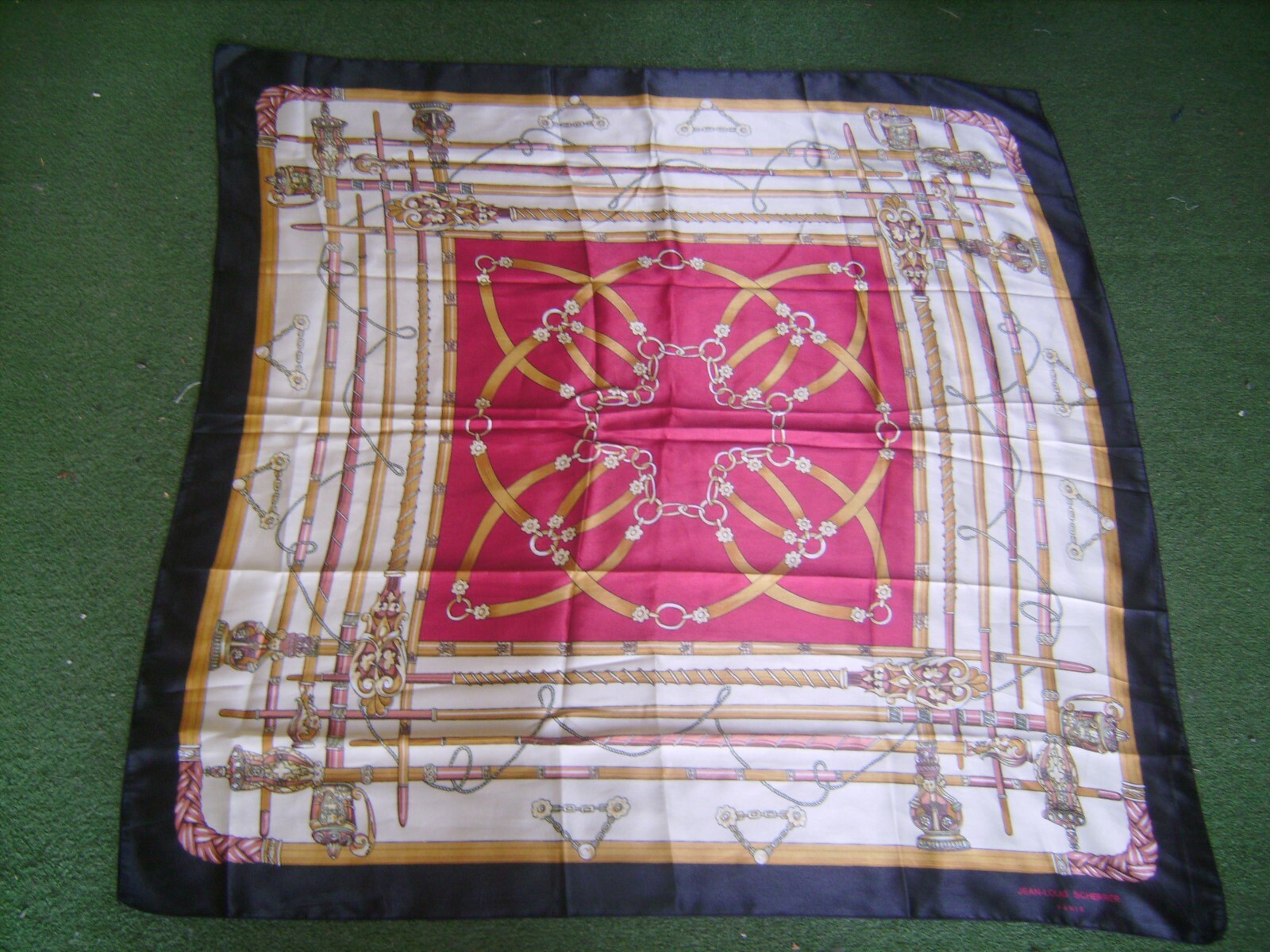 Picture 1 of 2