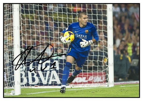 12468. Victor Valdes Signed Pictures (A4 Prints) Barcelona Spain Man United etc.