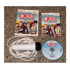 Karaoke Revolution Glee Volume 2 Nintendo Wii Game  Konami Complete W/ Mic