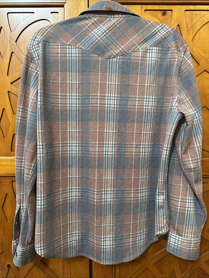 Рубашка мужская Fundamental Coast средняя фланелевая клетчатая на пуговицах серая - Изображение 4 из 4