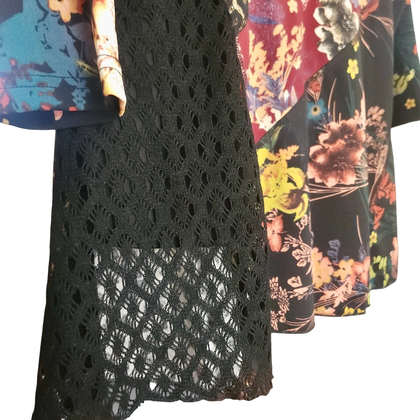 CALESSA Patchwork Tunic Top size Medium Boho Flor… - image 6