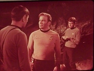 RARO 1967 STAR TREK "DIAVOLO NEL BUIO" KIRK SPOCK 35mm FILM CLIP/SLIDE LOTTO 315A