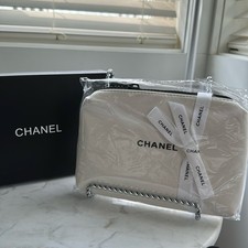 CHANEL Beauty Pouch
