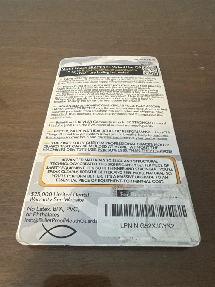 Protector bucal transpirable a prueba de balas para aparatos ortopédicos versión amarillo Foto 2 de 2