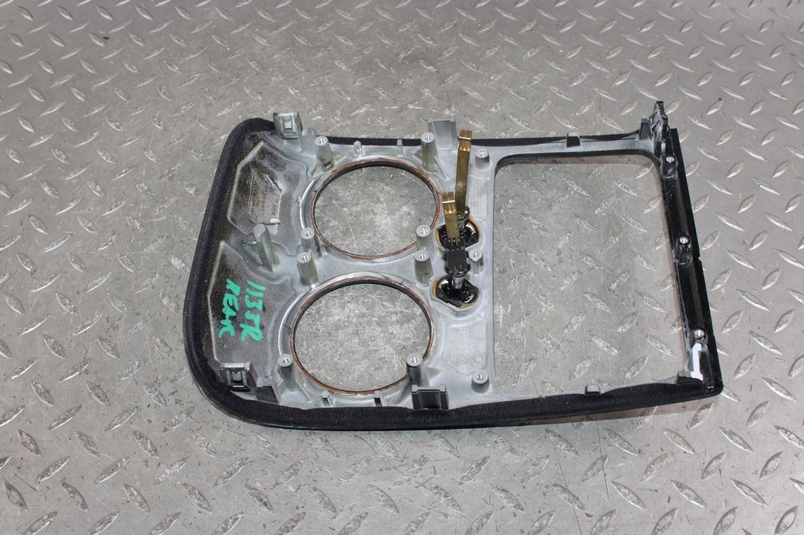 Bentley Flying Spur 2013-2018 Rear Dash trim bezel