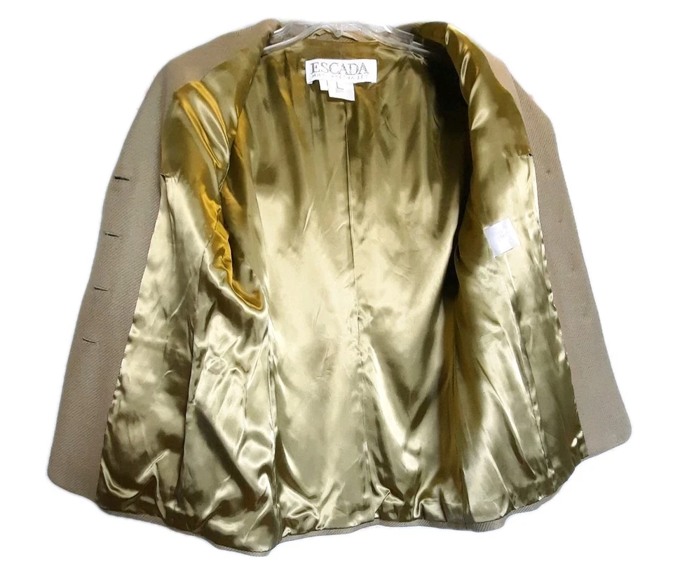 Blazer vintage ESCADA seda y cachemir verde oliva botones dorados 38EU/6-8 US XLNT Foto 3 de 4