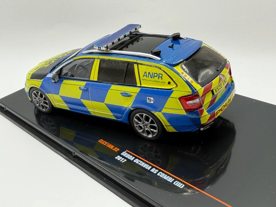 Skoda Octavia Northamptonshire Police ANPR Interceptor 1/43 code 3 Britem decals - Image 3 of 4