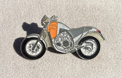 Aprilia Moto 6.5 Pin Anstecknadel Motorcycle Emaille Abzeichen Italia