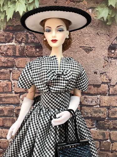 SCHNITTMUSTER-Stil 149 Designer inspiriertes Kleid Gene Tyler  - Bild 7 von 9