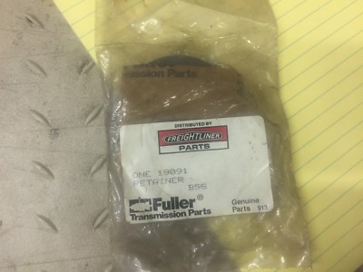 vintage truck bus car trailer freightliner fuller retainer 19091