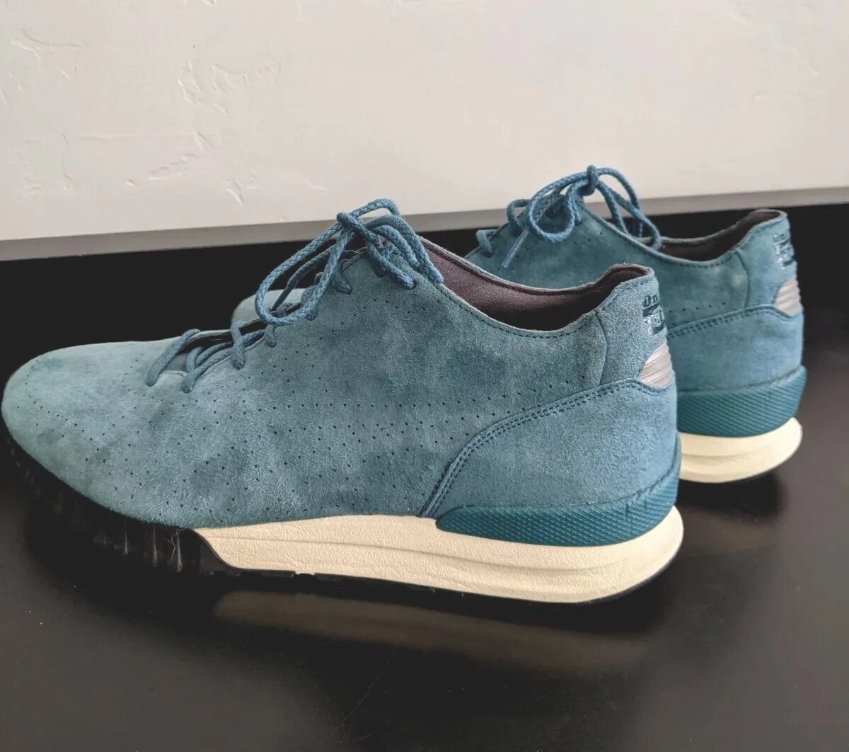 How to clean cheap onitsuka suede shoes