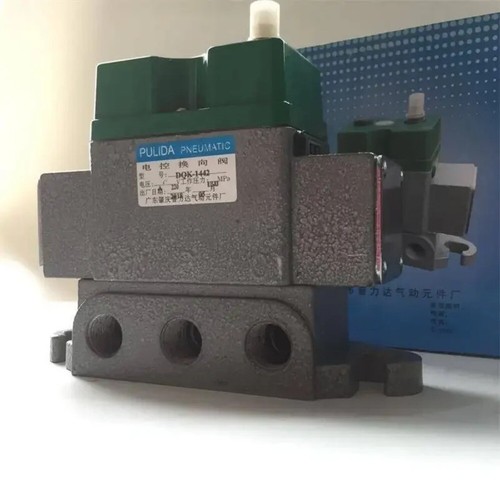 Dqk1442 Solenoid Valve Reversing Valve 4-Port Two-Position Five-Port Electric - Picture 3 of 11