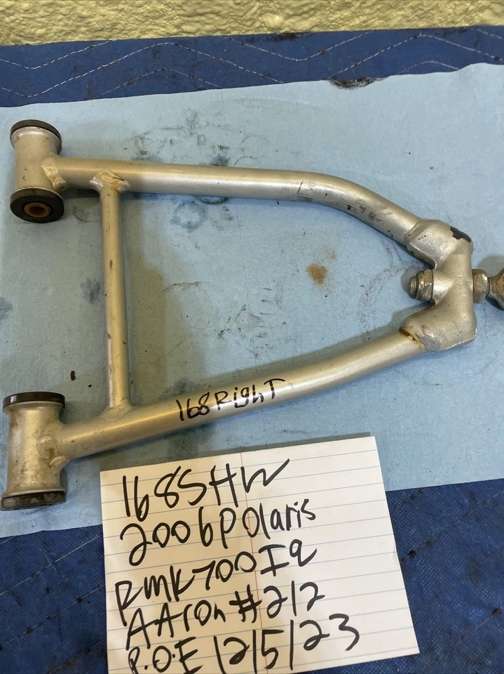 2006 Polaris RMK 700 right side upper arm control arm 168 - Image 3 of 4