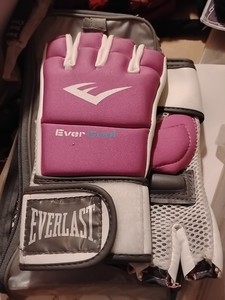 Everlast Women's MMA Evercool Kickboxing Training Gloves Level II