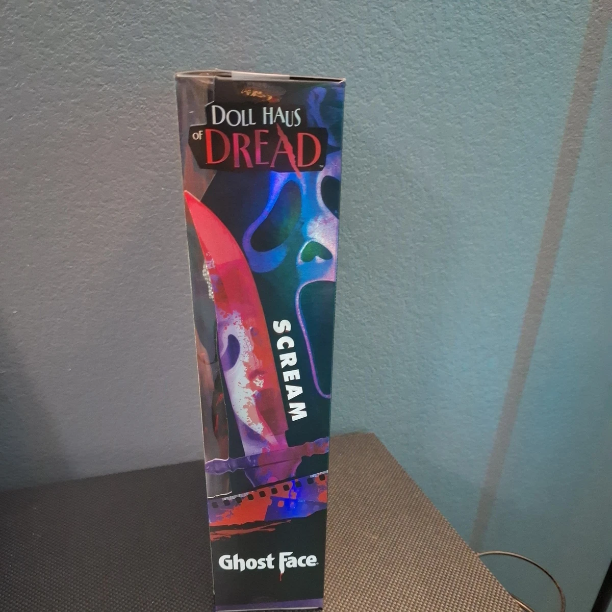 EN MANO Muñeca Jakks Pacific Haus of Dread GhostFace Scream 11” Muñeca de Moda