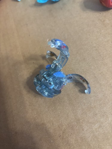 Bakugan Battle Brawlers Lot (12 Figures Plus Various Cards) - Picture 6 of 23
