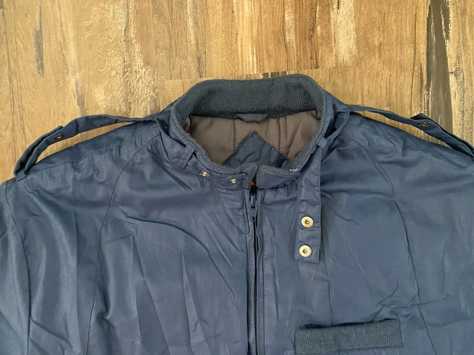 Vintage Jacket Windbreaker Avalanche Men’s Size Large Blue Retro Style - Image 2 of 4