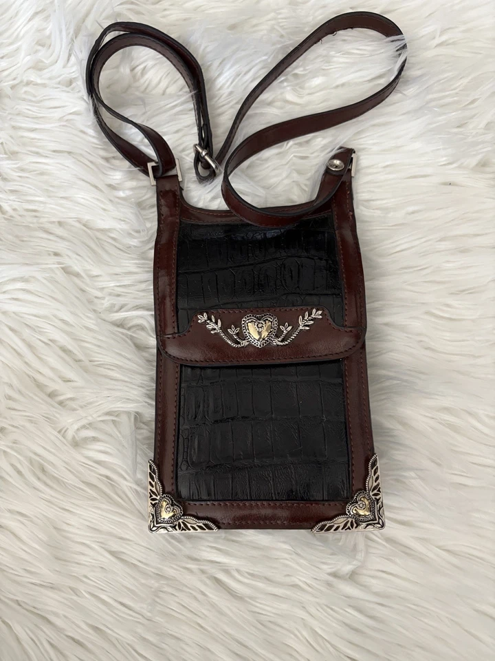 Bolso de mano Marc Chantal MC de cuero negro imitación cocodrilo plata detalles en relieve vintage Foto 2 de 4