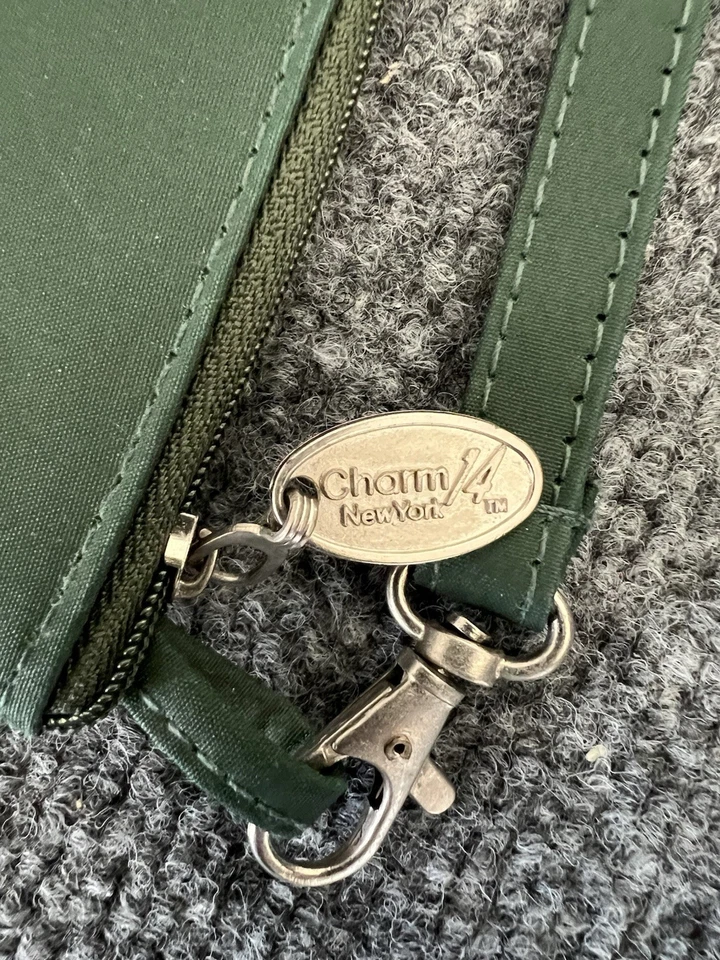 ProFANity NFL 绿湾包装工钱包 4x7 钱包触摸屏手机手腕手提包 — 第 2/4 张图片