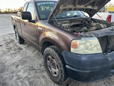 Fuse Box Engine Right Hand Kick Panel Fits 06 FORD F150 PICKUP 104761819