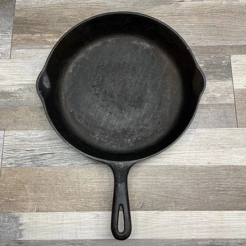 Griswold # 9 A Cast Iron Skillet Fry Pan 11-1/4 11.25 Inch Made in USA Vintage