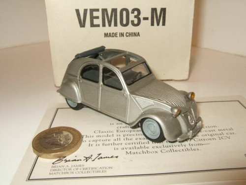 Matchbox - Citroén é-C4 - MBX Metro 84/100 - HVN27 - Short Card - Blue