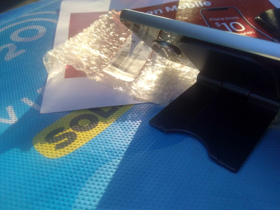 MOTOROLA Z PLAY JBL SOUNDBOOST GEN TMOB 10PLAN DESBLOQUEADO SNAPDRAG625 UNIQ FFSETUP - Imagem 4 de 4