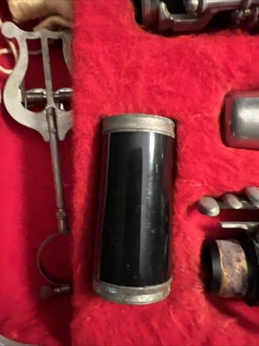 VINTAGE Bruno Clarinet + Ligature + Mouthpiece Cap + Hard Case + Music Lyre Clip - Picture 4 of 22