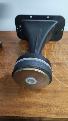 Pair of Vintage Goodmans HIFAX 100HX Horn Tweeters * 100W * Includes cross-overs - Picture 9 of 15
