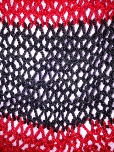 Handmade Knitted Jumper. M-2XL Stretchy. Grunge.Red and Black Stripes. Brand New - Picture 3 of 4