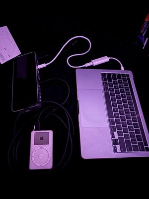 Apple Thunderbolt dock and adapters FW800 TB2+TB3 for modern mac compatibility