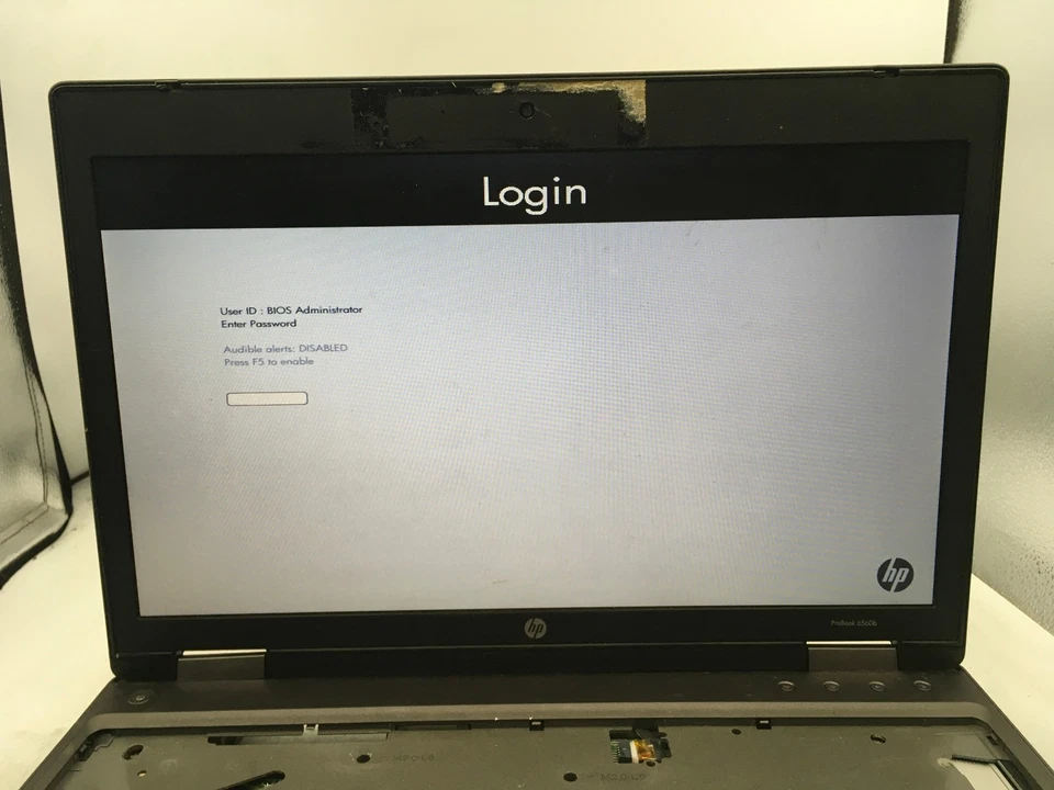 HP PROBOOK 6560B - FOR PARTS/BIOS LOCK - MISSING PARTS -INTEL I5 2ND GEN-READ-BB - Image 2 of 4